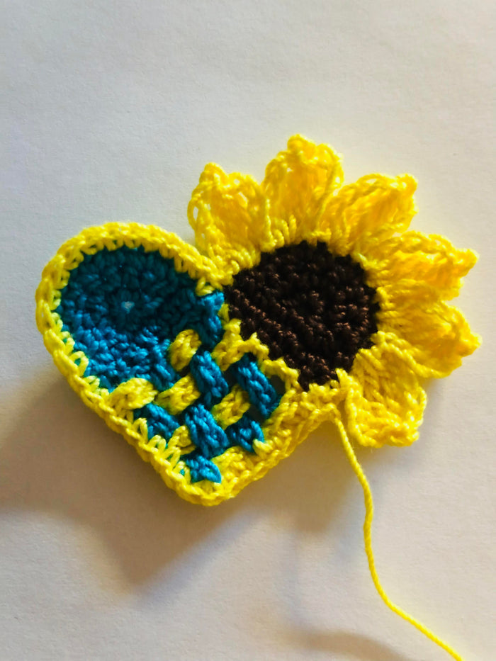 Slava Ukraini Pin Pattern